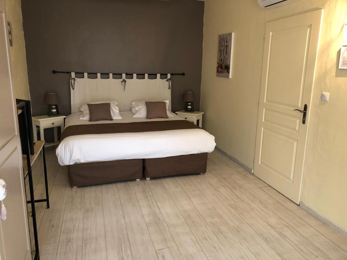 Hotel D'helene Crestet