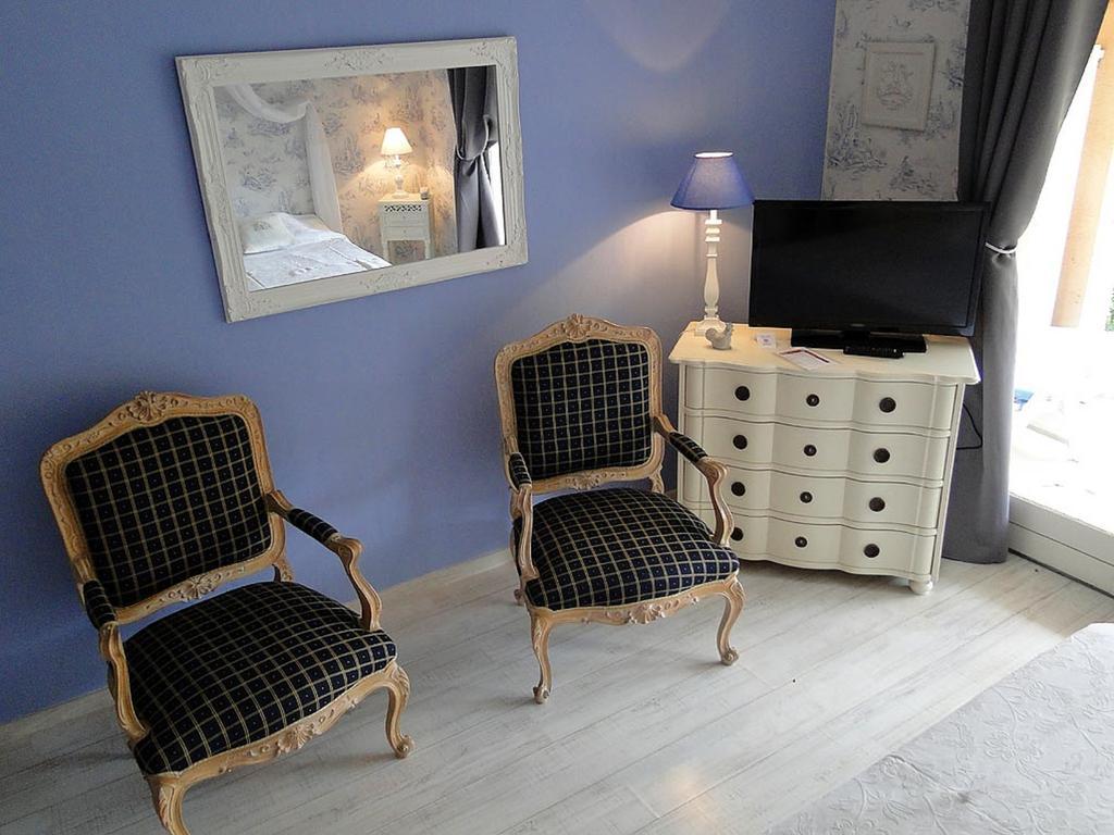 D'helene Hotel 3*